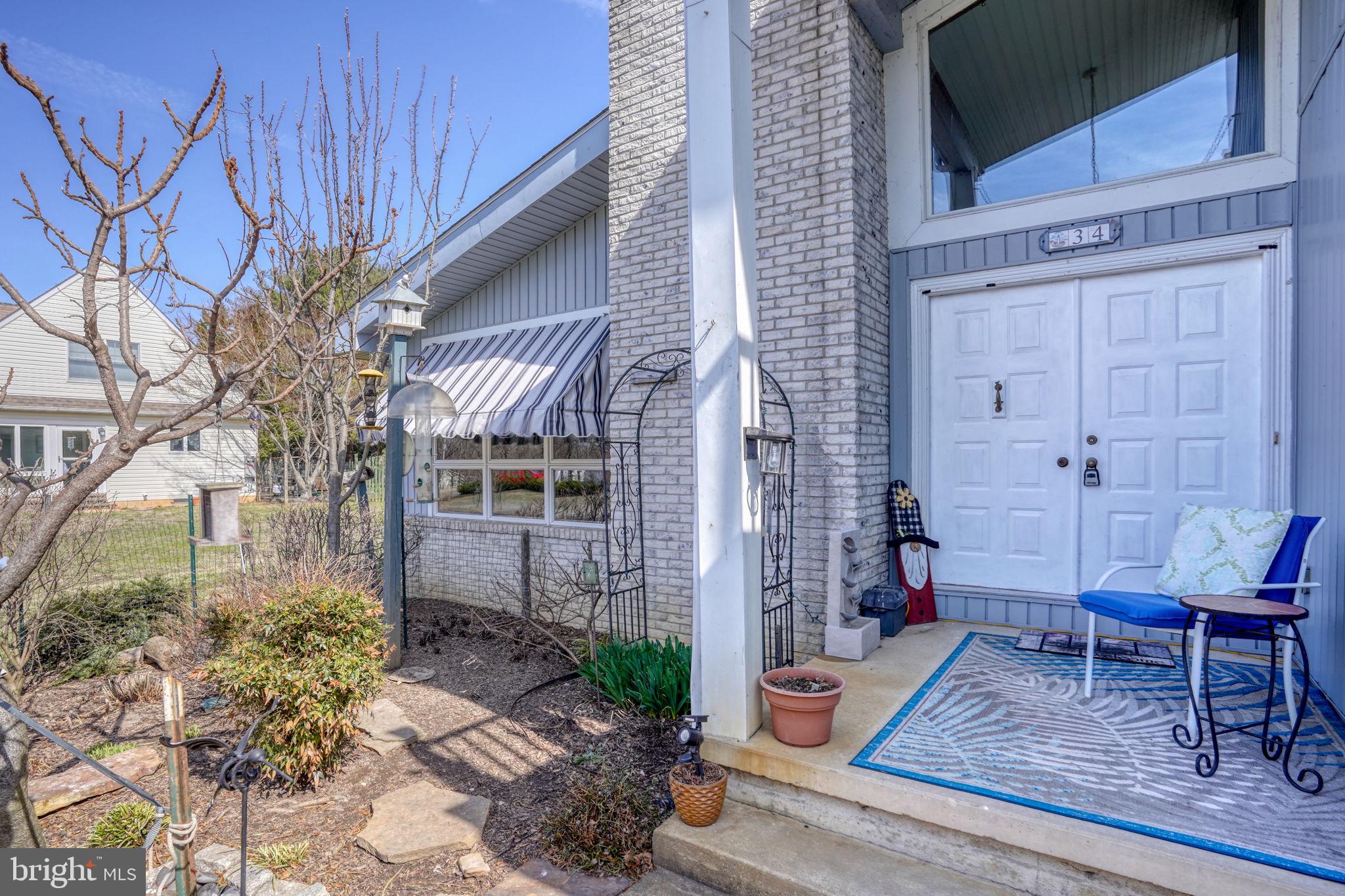 34 MOWBRAY LANE