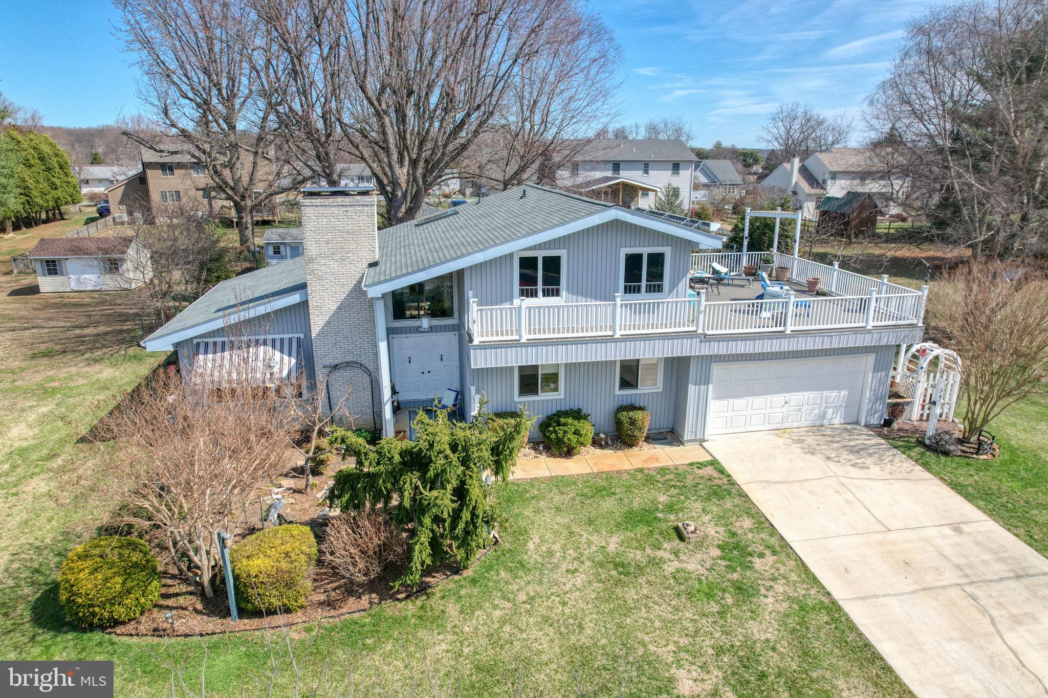 34 MOWBRAY LANE
