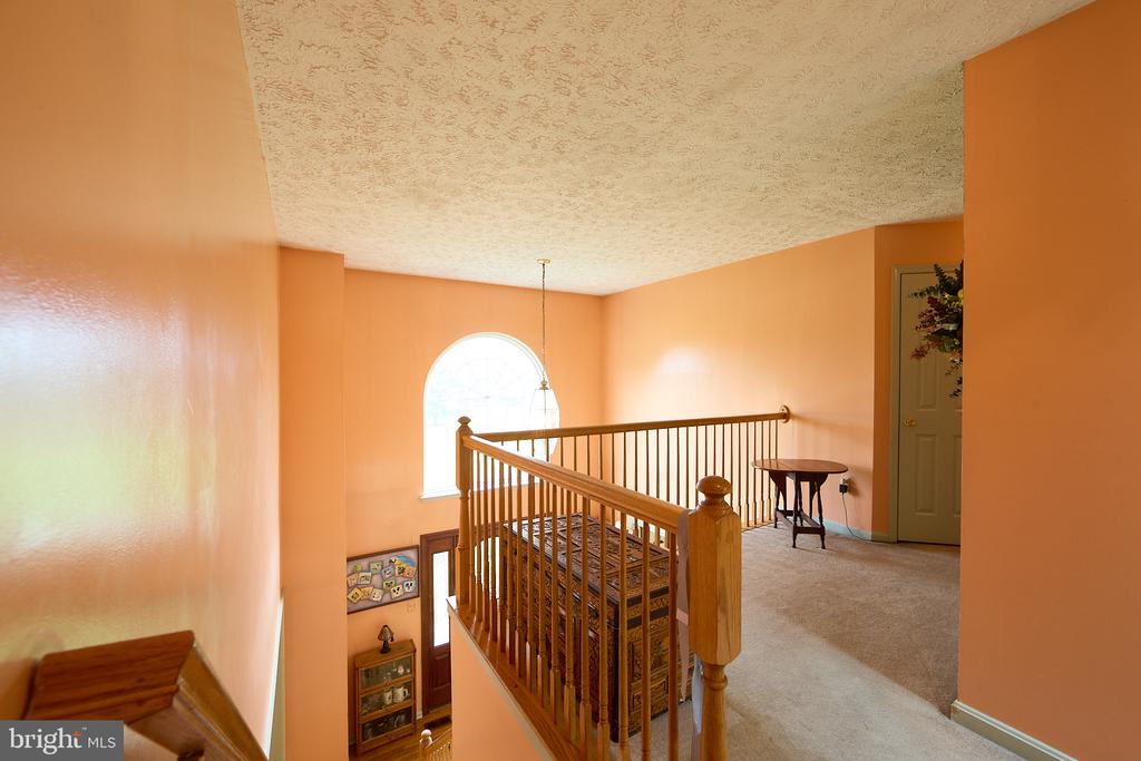 193 TALLY HO COURT