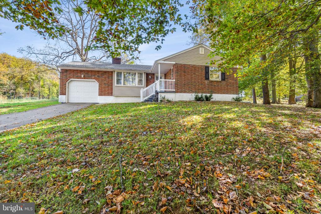 334 SPRING HILL ROAD