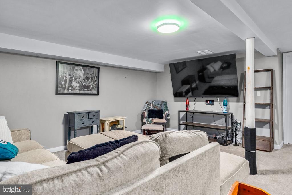 334 SPRING HILL ROAD