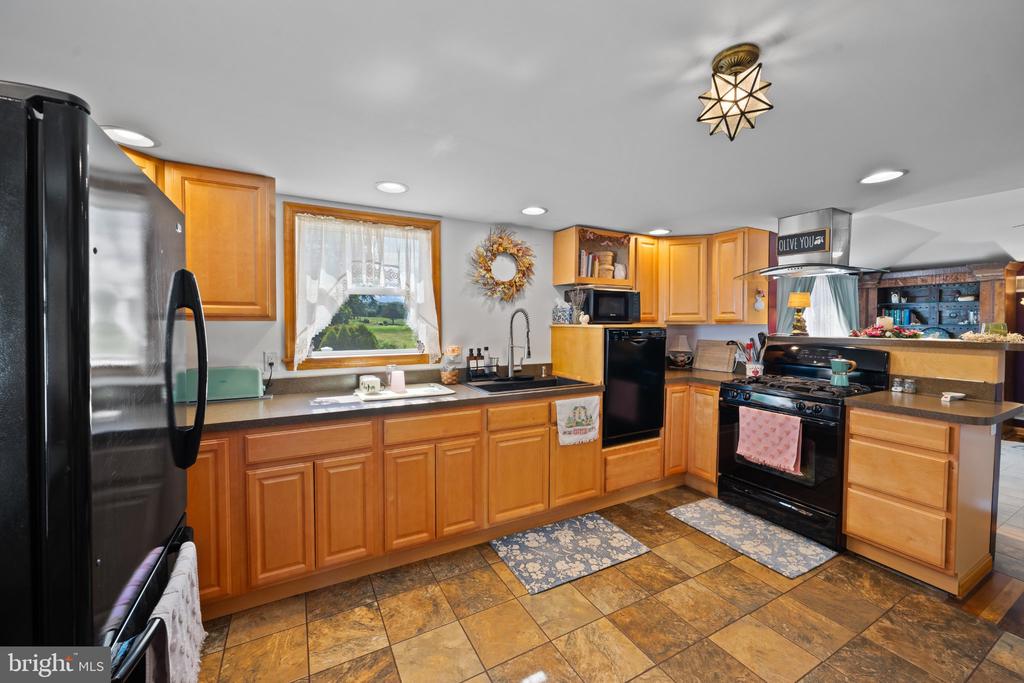 753 GILBERT ROAD