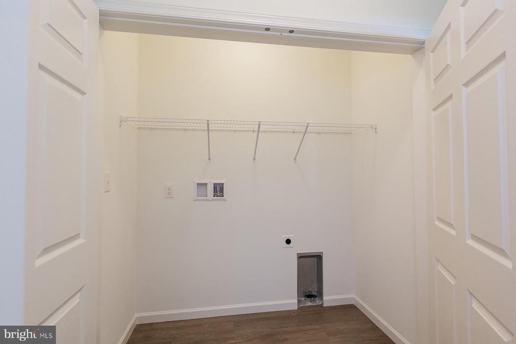 103 LINCOLNSHIRE STREET LOT 100 (DUBLIN)