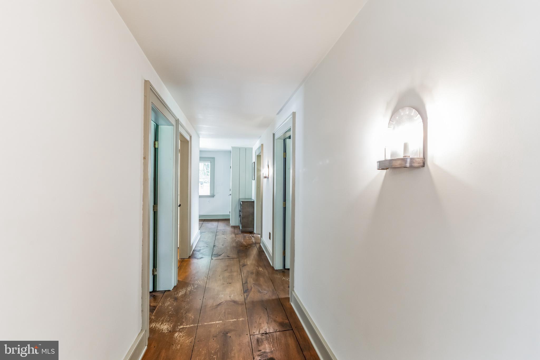 103 CANTERBURY COURT