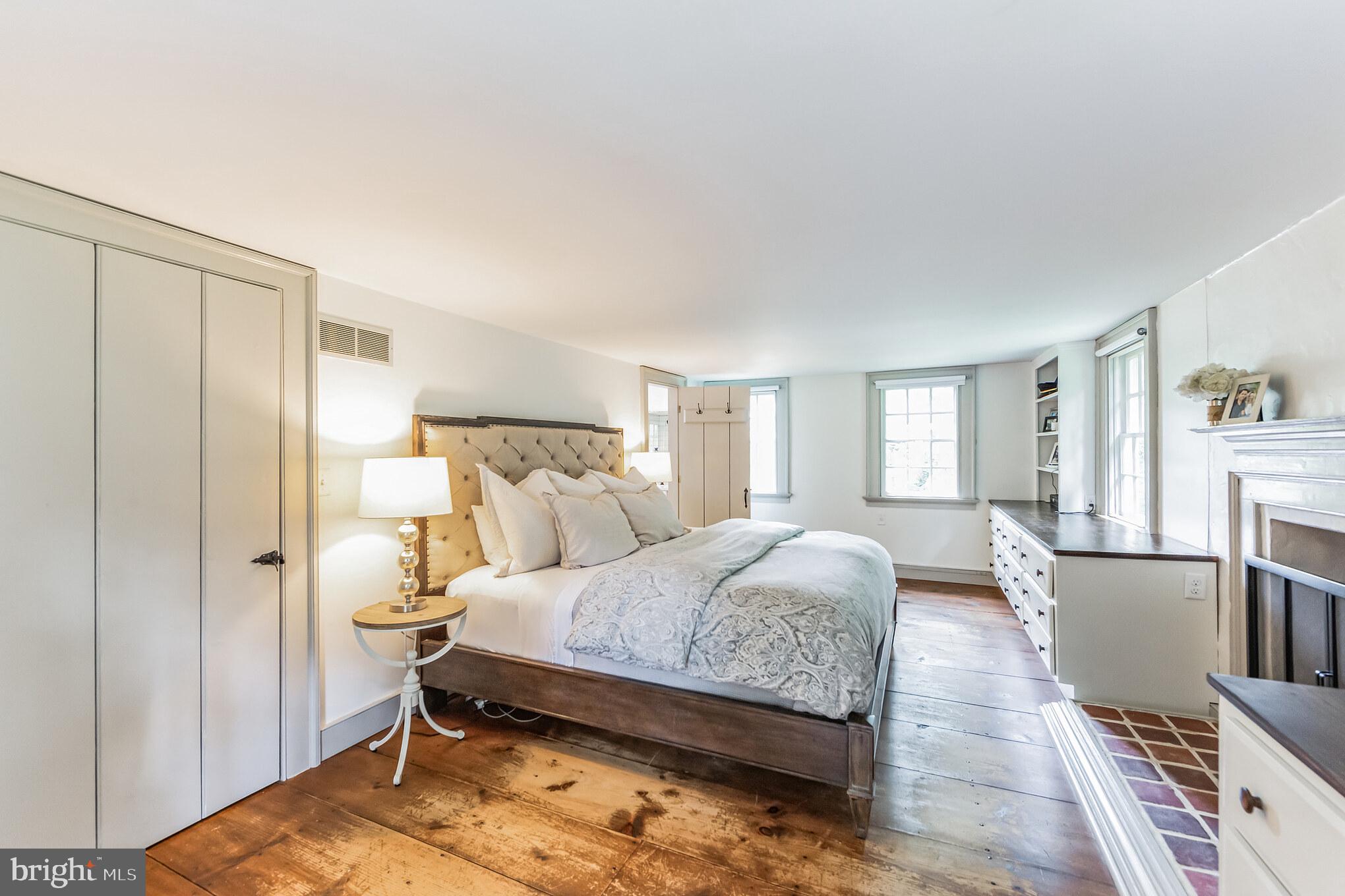 103 CANTERBURY COURT