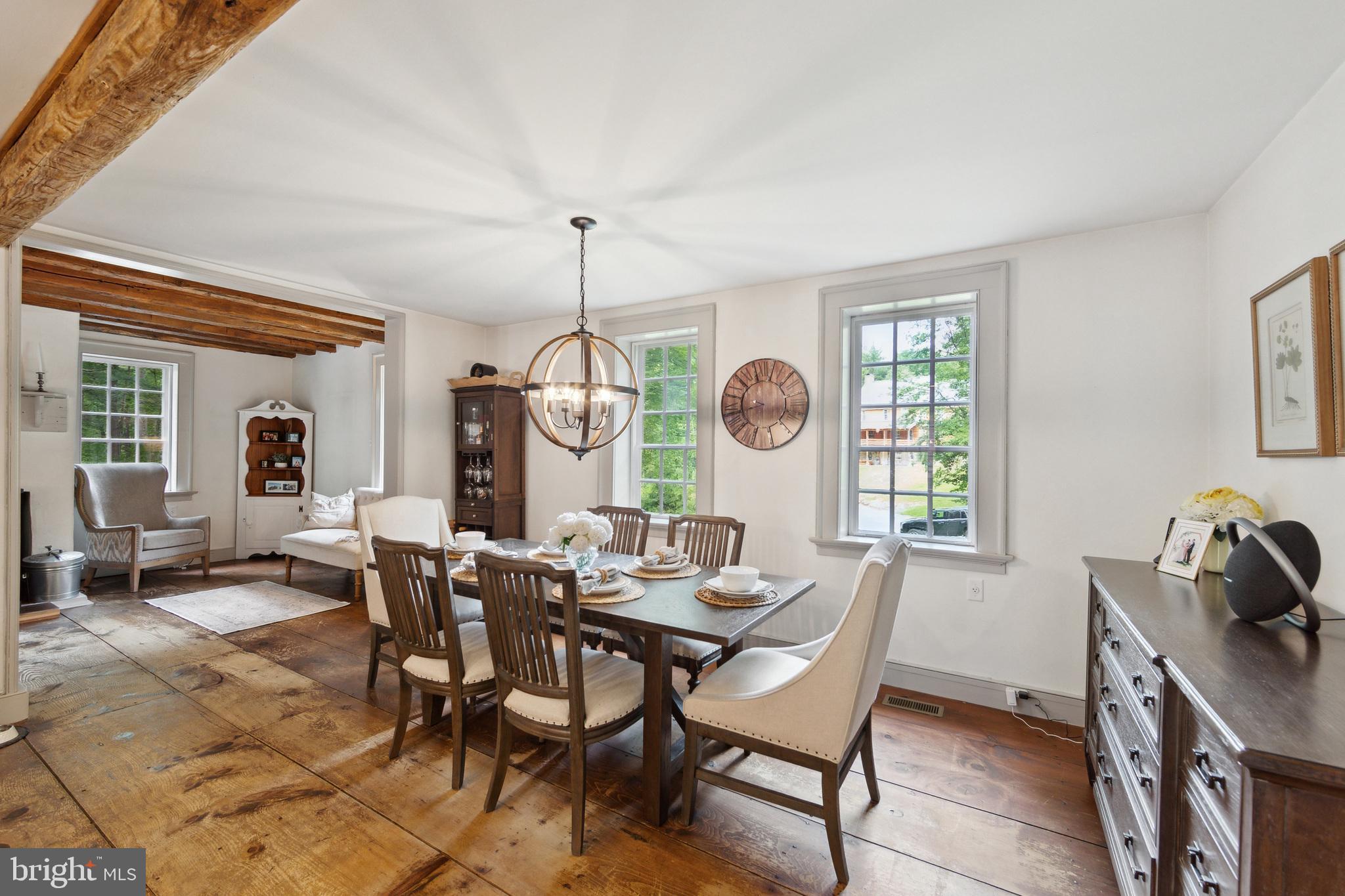 103 CANTERBURY COURT