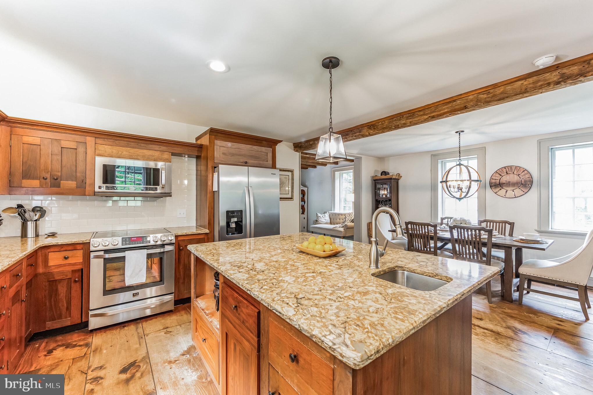 103 CANTERBURY COURT