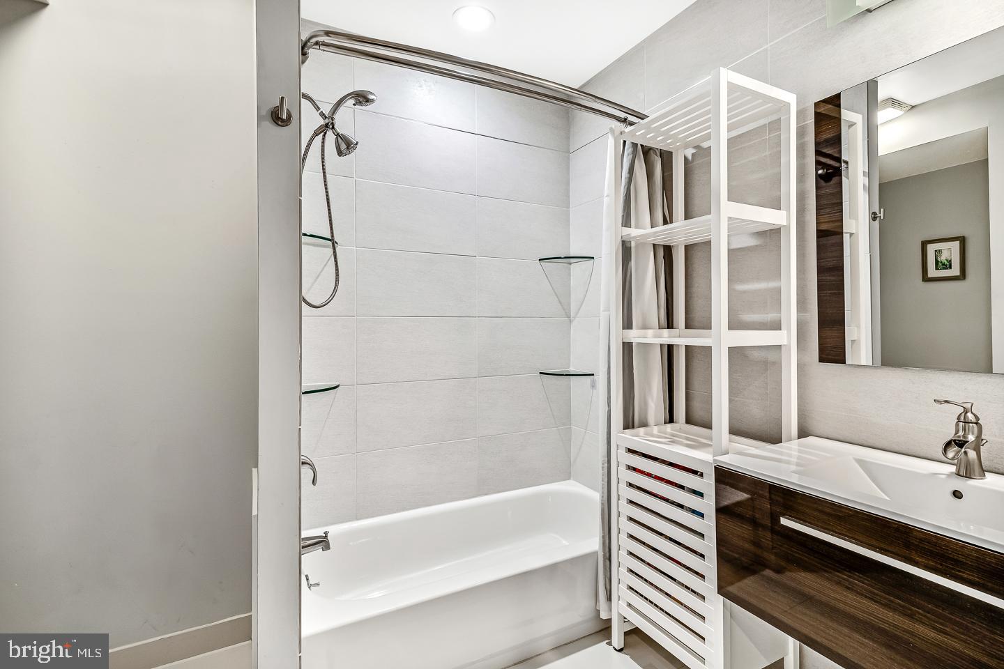 2947 PENNSYLVANIA AVENUE