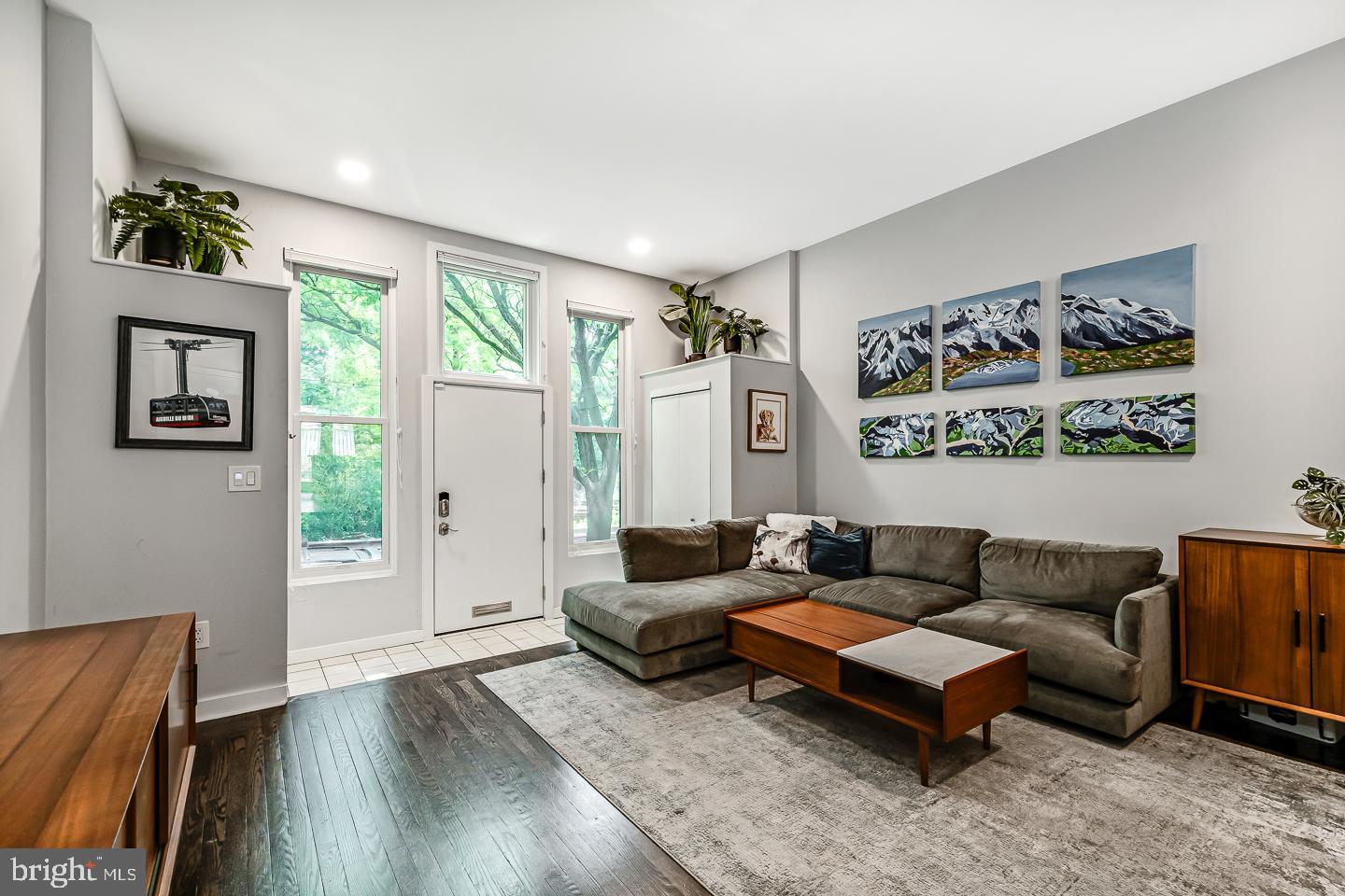 2947 PENNSYLVANIA AVENUE