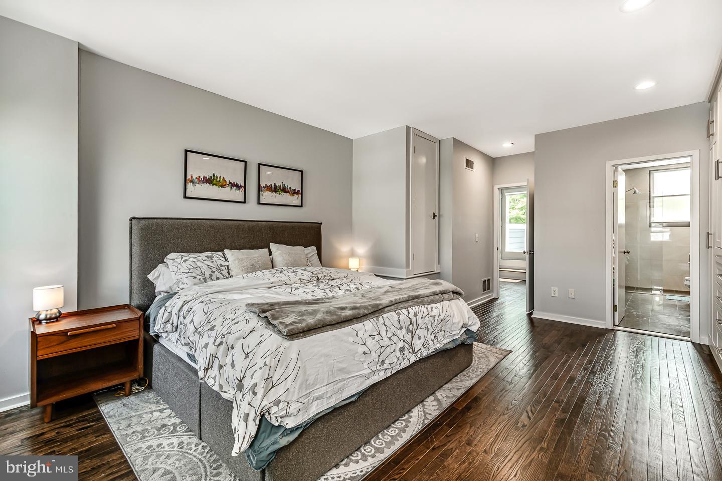 2947 PENNSYLVANIA AVENUE