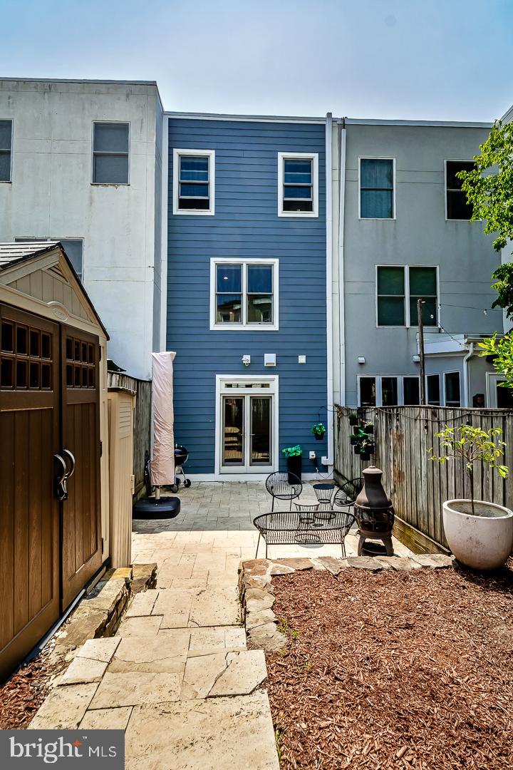 2947 PENNSYLVANIA AVENUE