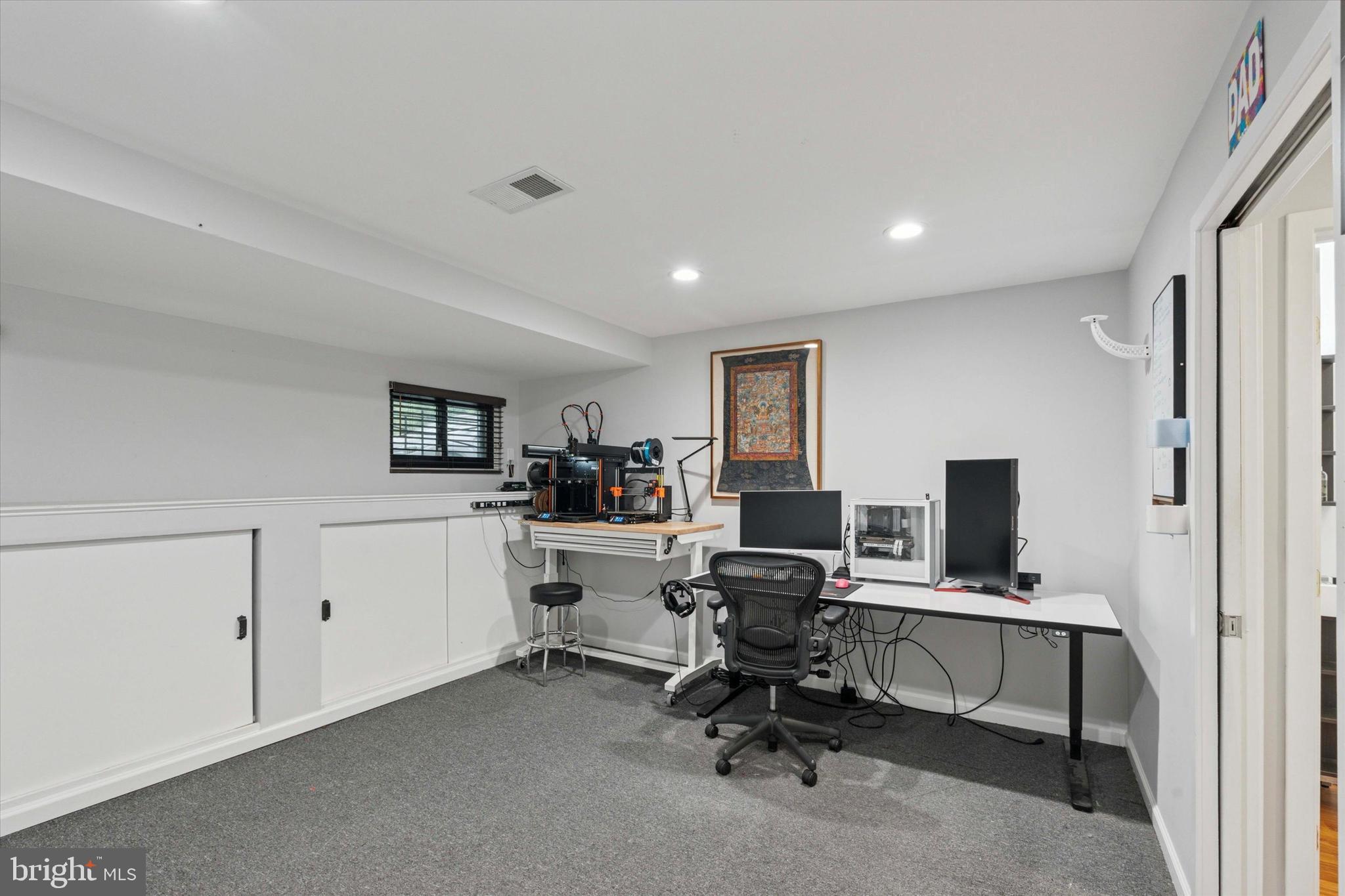 2947 PENNSYLVANIA AVENUE