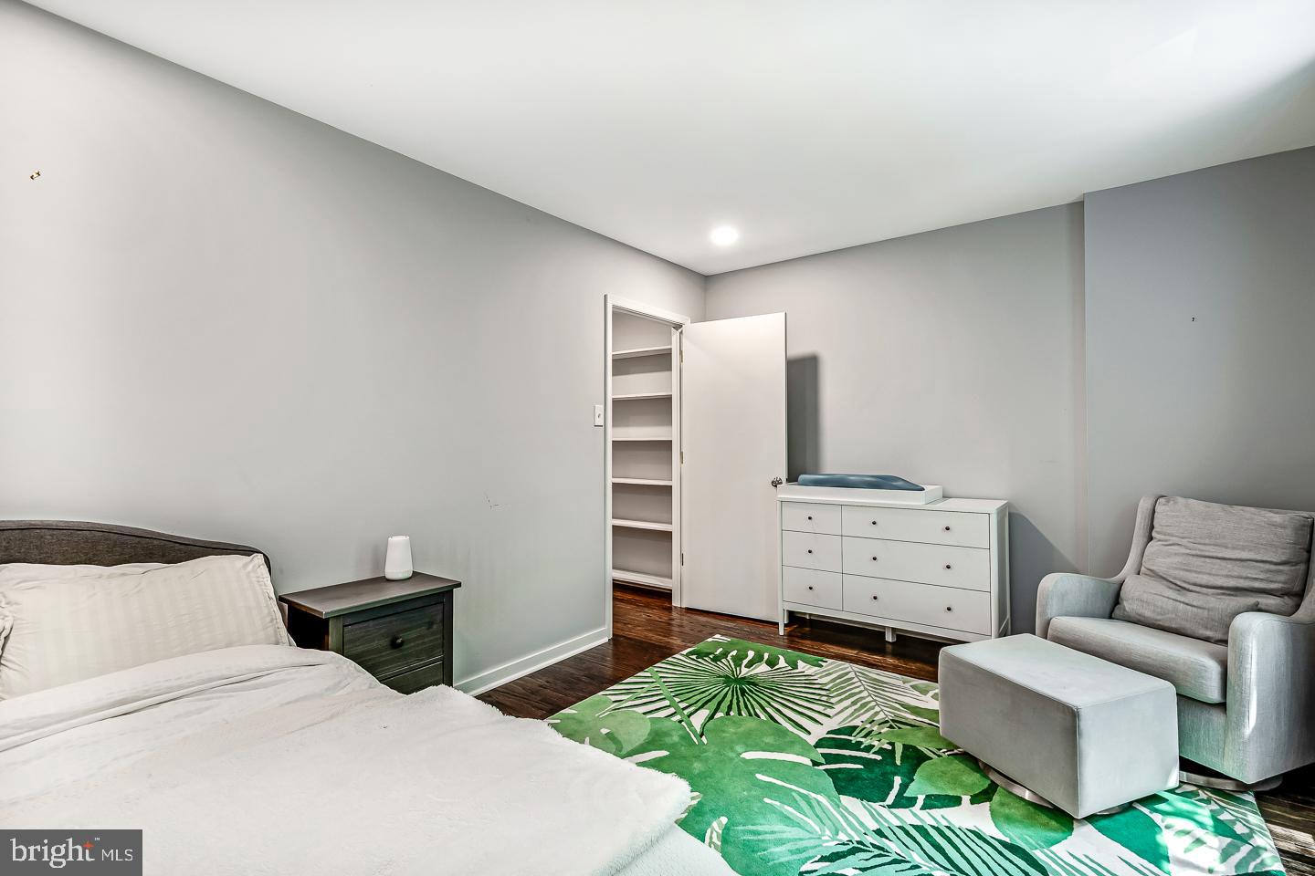 2947 PENNSYLVANIA AVENUE