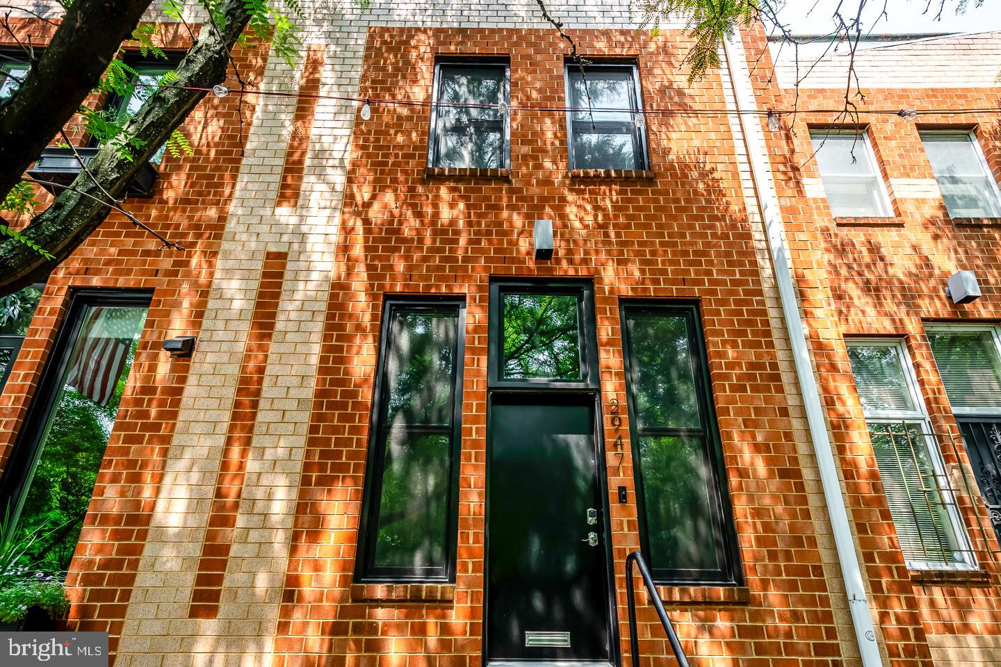 2947 PENNSYLVANIA AVENUE