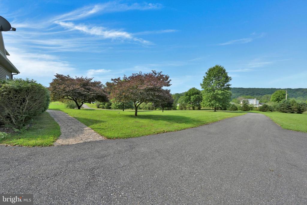 38 WHITE BIRCH ROAD