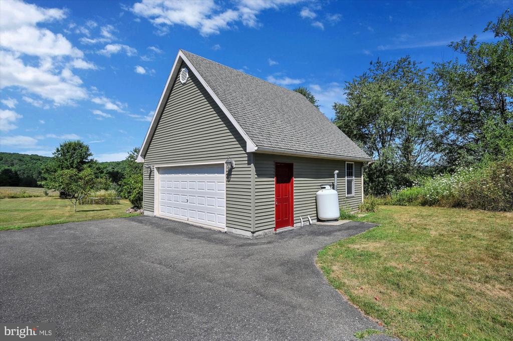 38 WHITE BIRCH ROAD