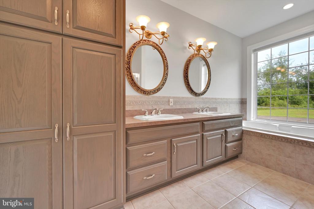 38 WHITE BIRCH ROAD
