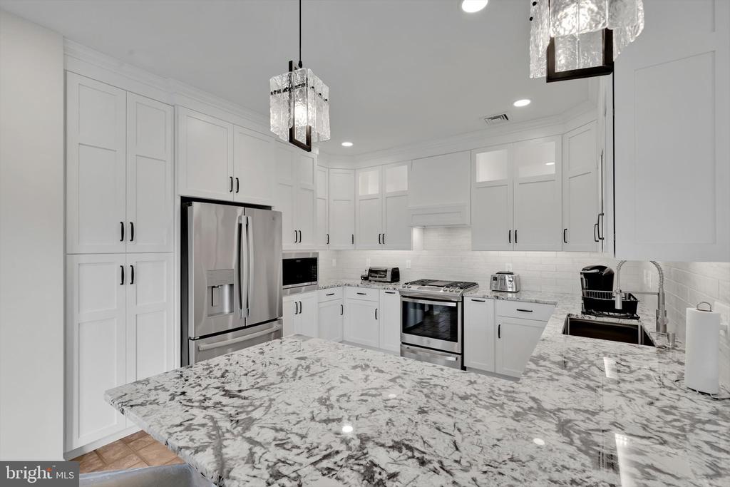 38 WHITE BIRCH ROAD