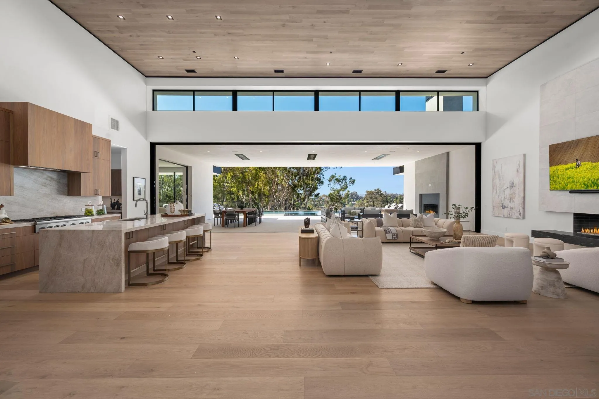 5471-73 La Crescenta