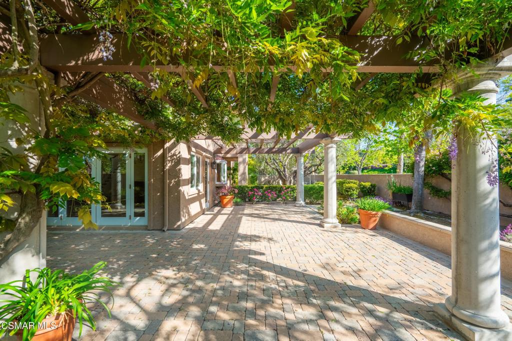 3801 Mainsail Circle