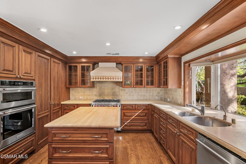3801 Mainsail Circle