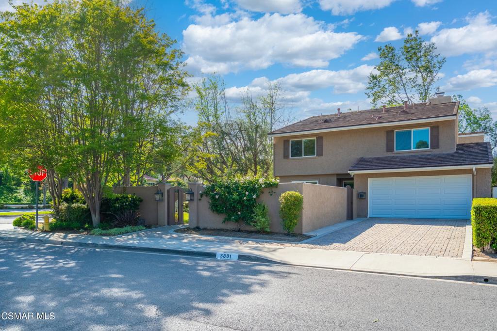 3801 Mainsail Circle