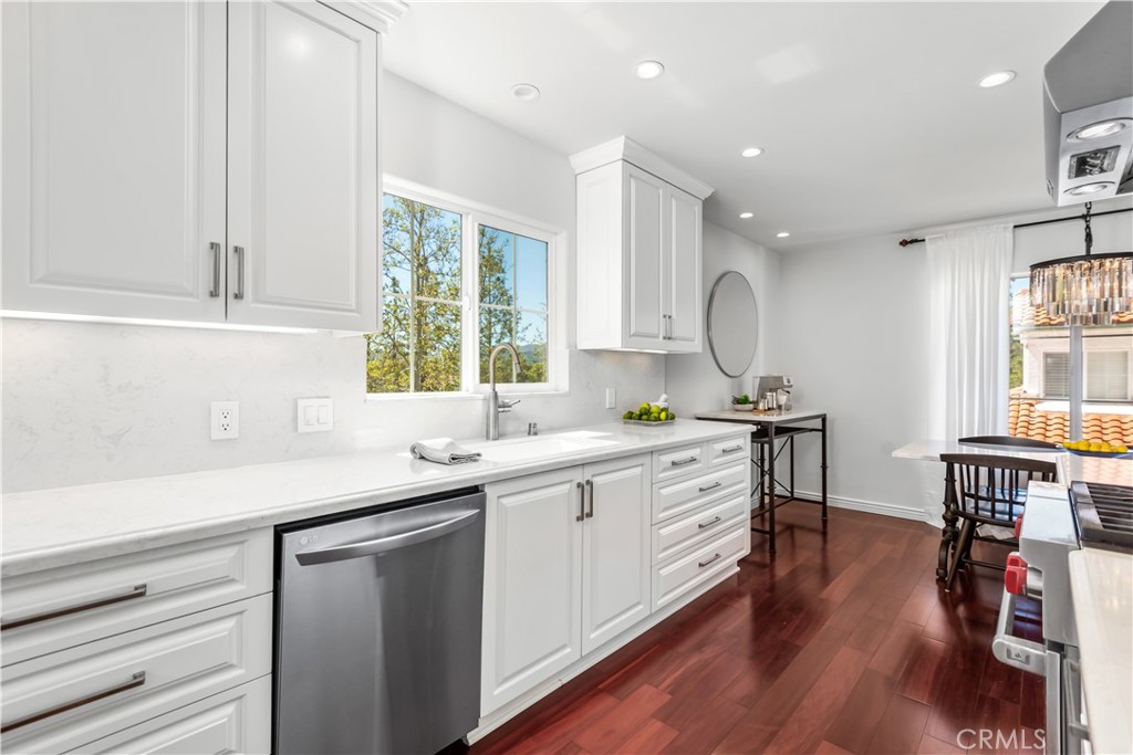 327 Westlake Vista Lane