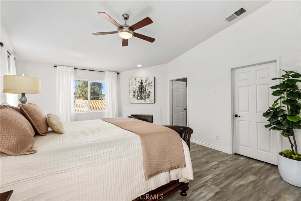 327 Westlake Vista Lane