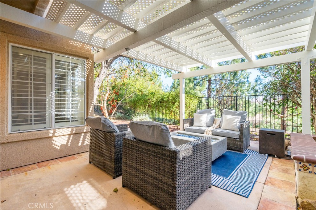 998 Blue Mountain Circle