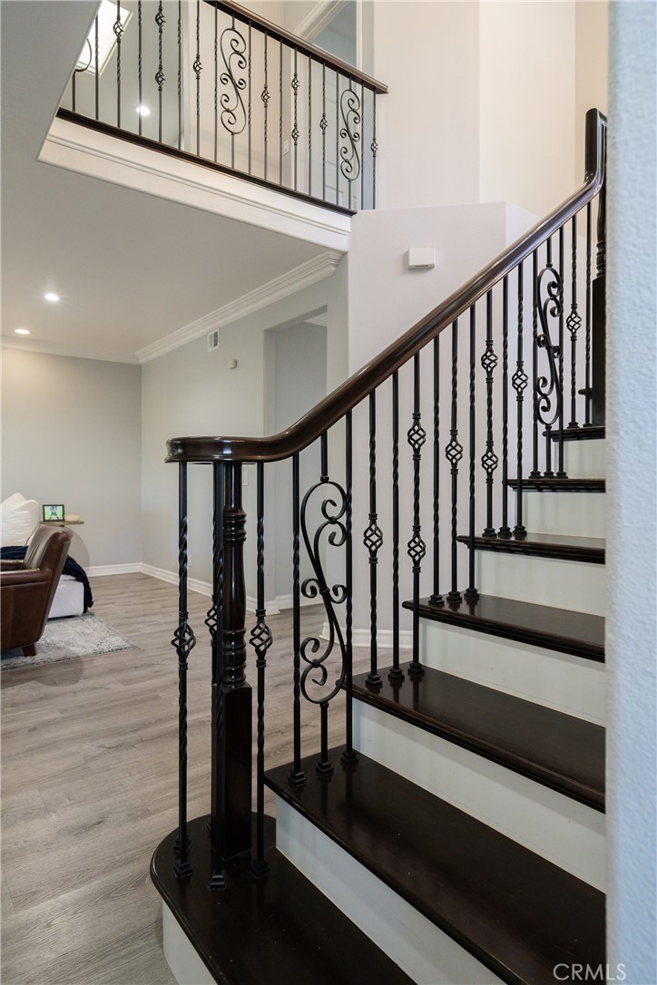 998 Blue Mountain Circle
