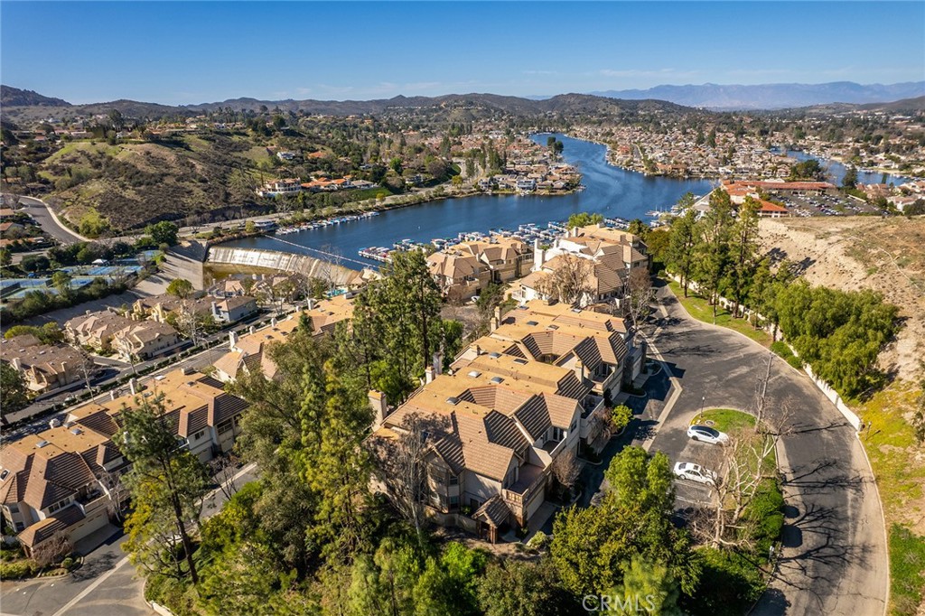 3317 View Pointe Drive