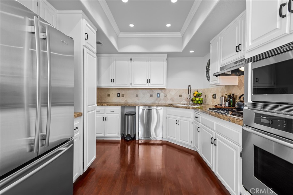 3317 View Pointe Drive