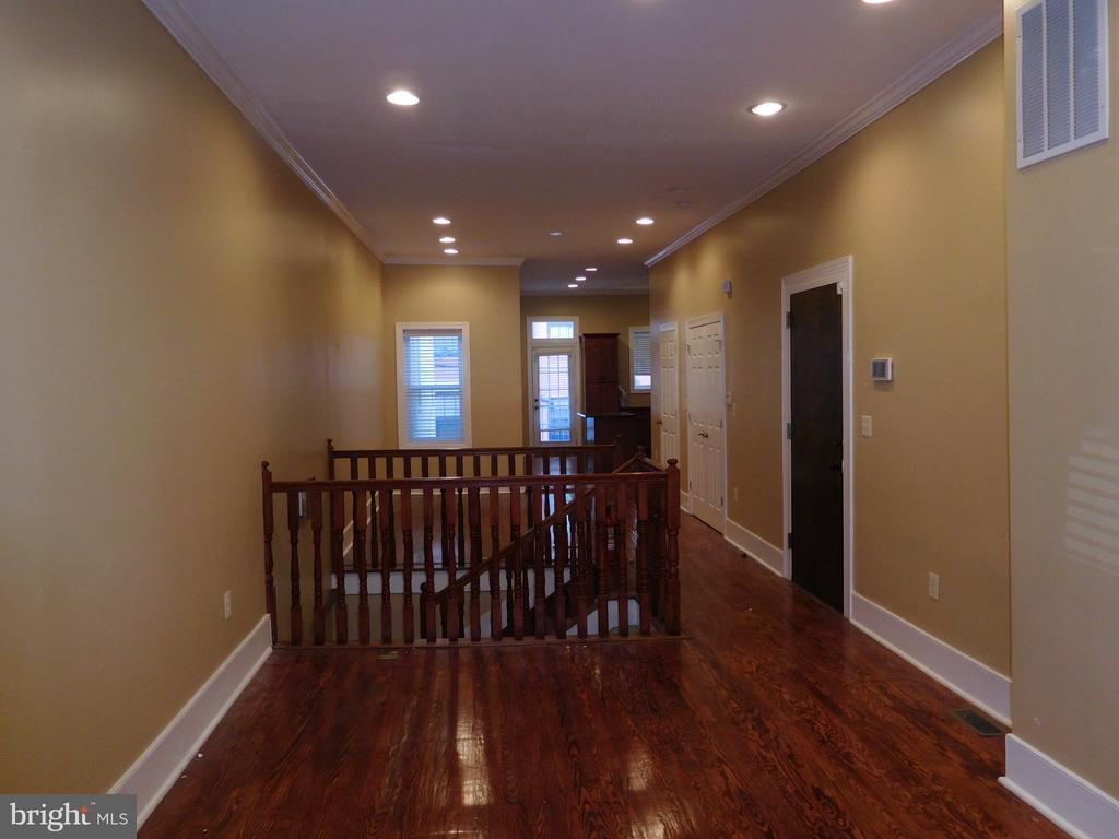 1318 W ST. NW