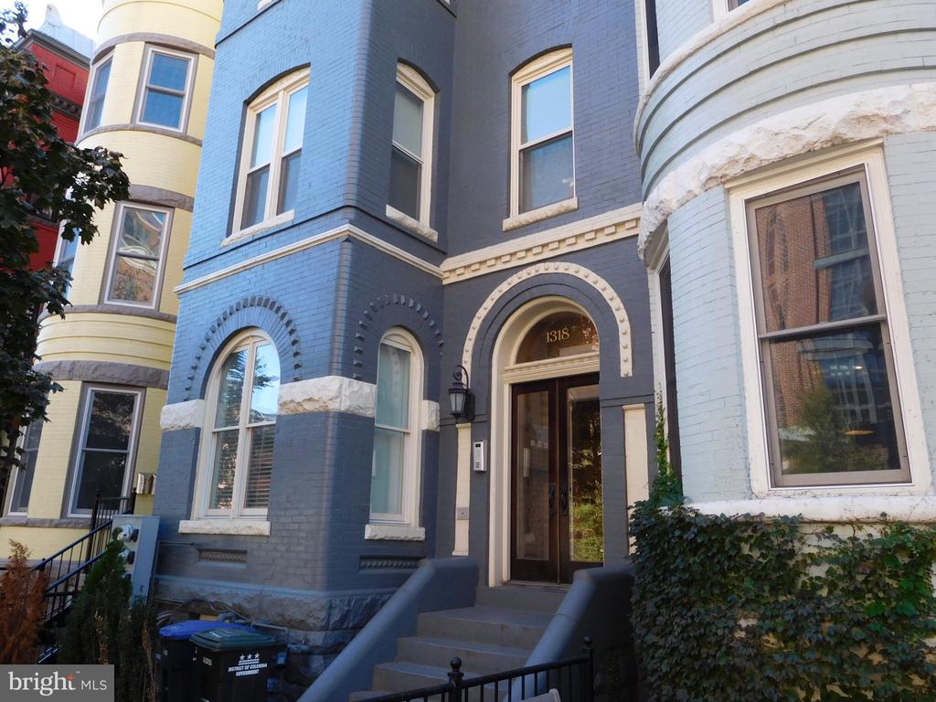 1318 W ST. NW