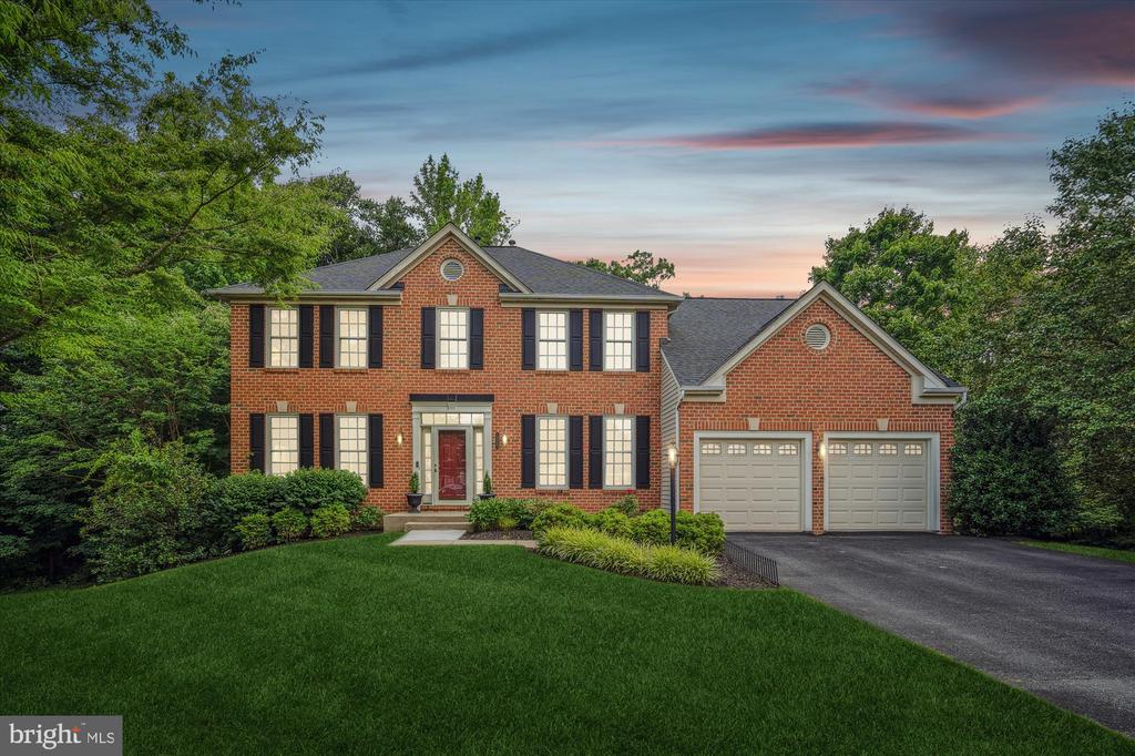 10003 LAWRENCE POND COURT