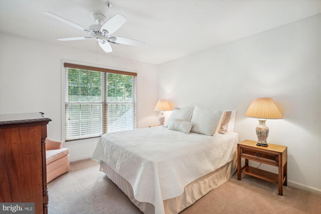 10003 LAWRENCE POND COURT