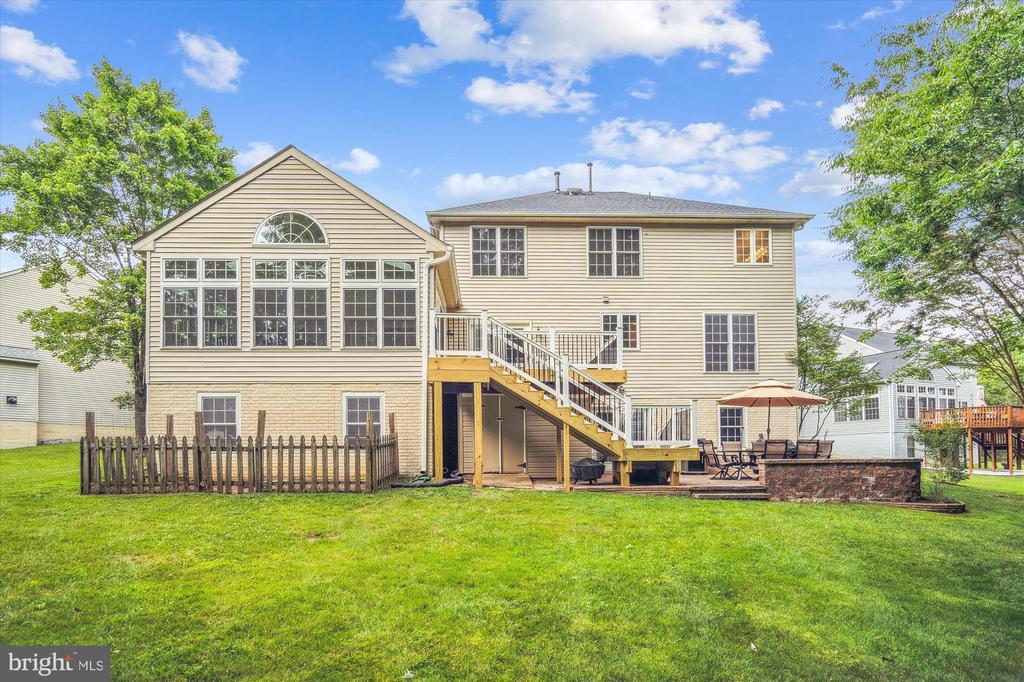 10003 LAWRENCE POND COURT