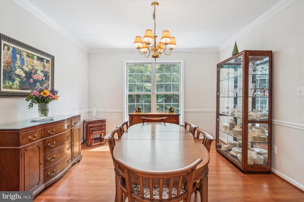 10003 LAWRENCE POND COURT