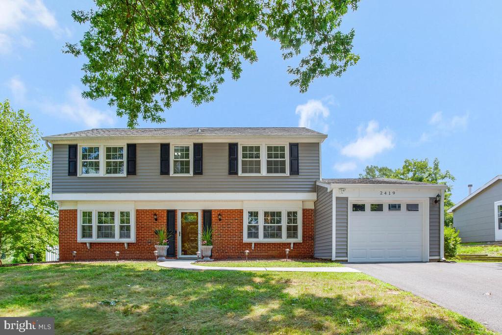 2419 KELFORD LANE