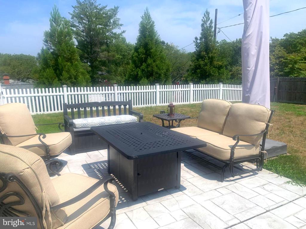 2419 KELFORD LANE