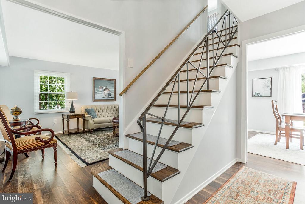 2419 KELFORD LANE