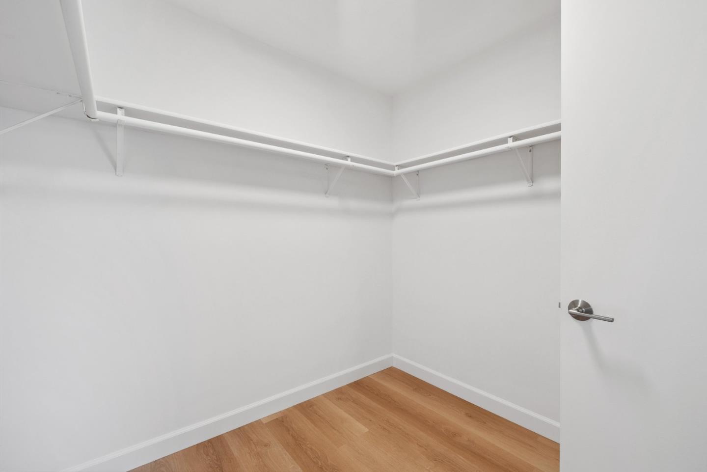 1673 Nightingale AVE