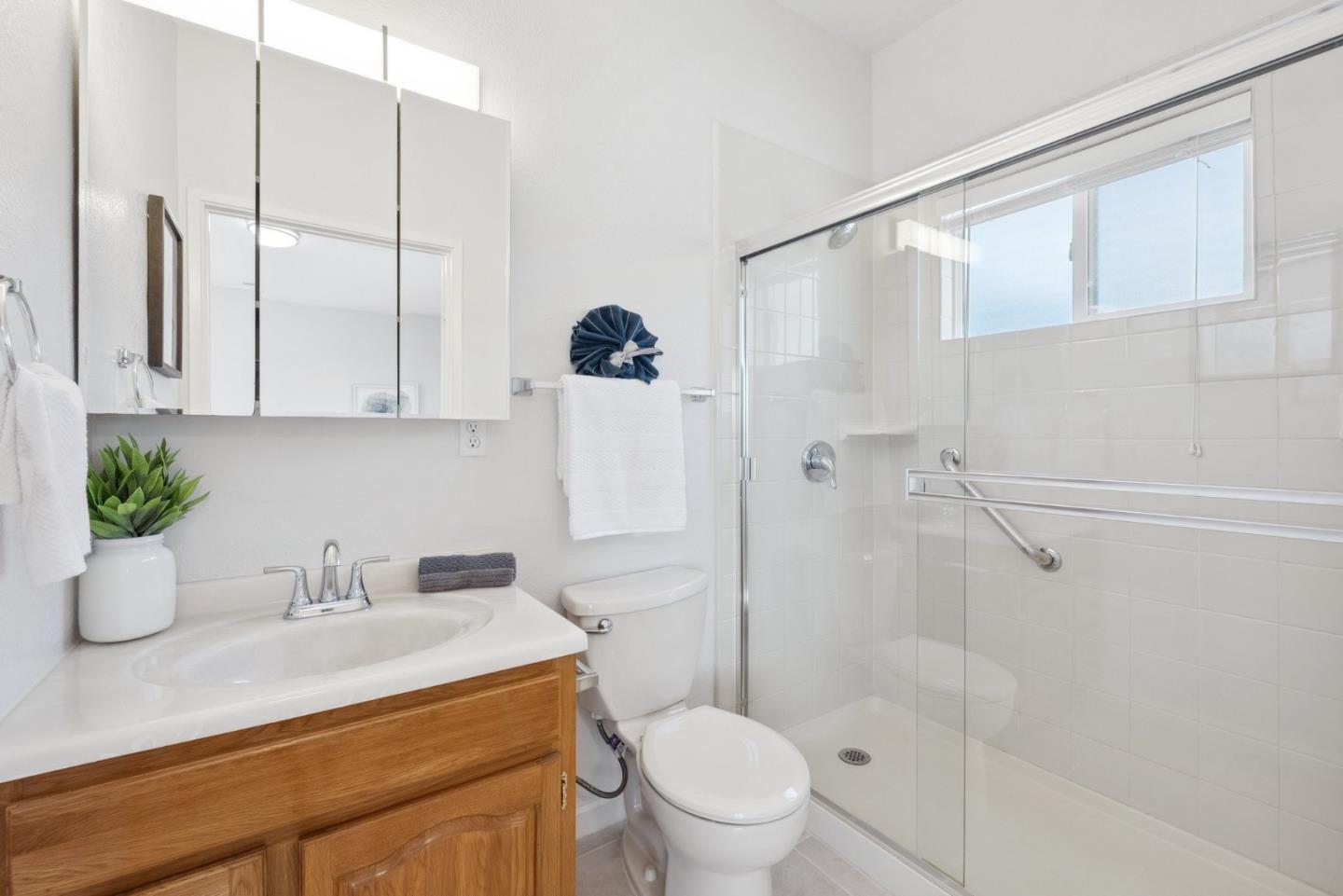 1673 Nightingale AVE