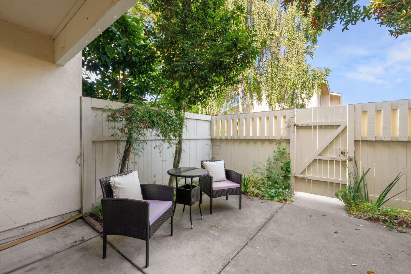 1222 Crescent TER