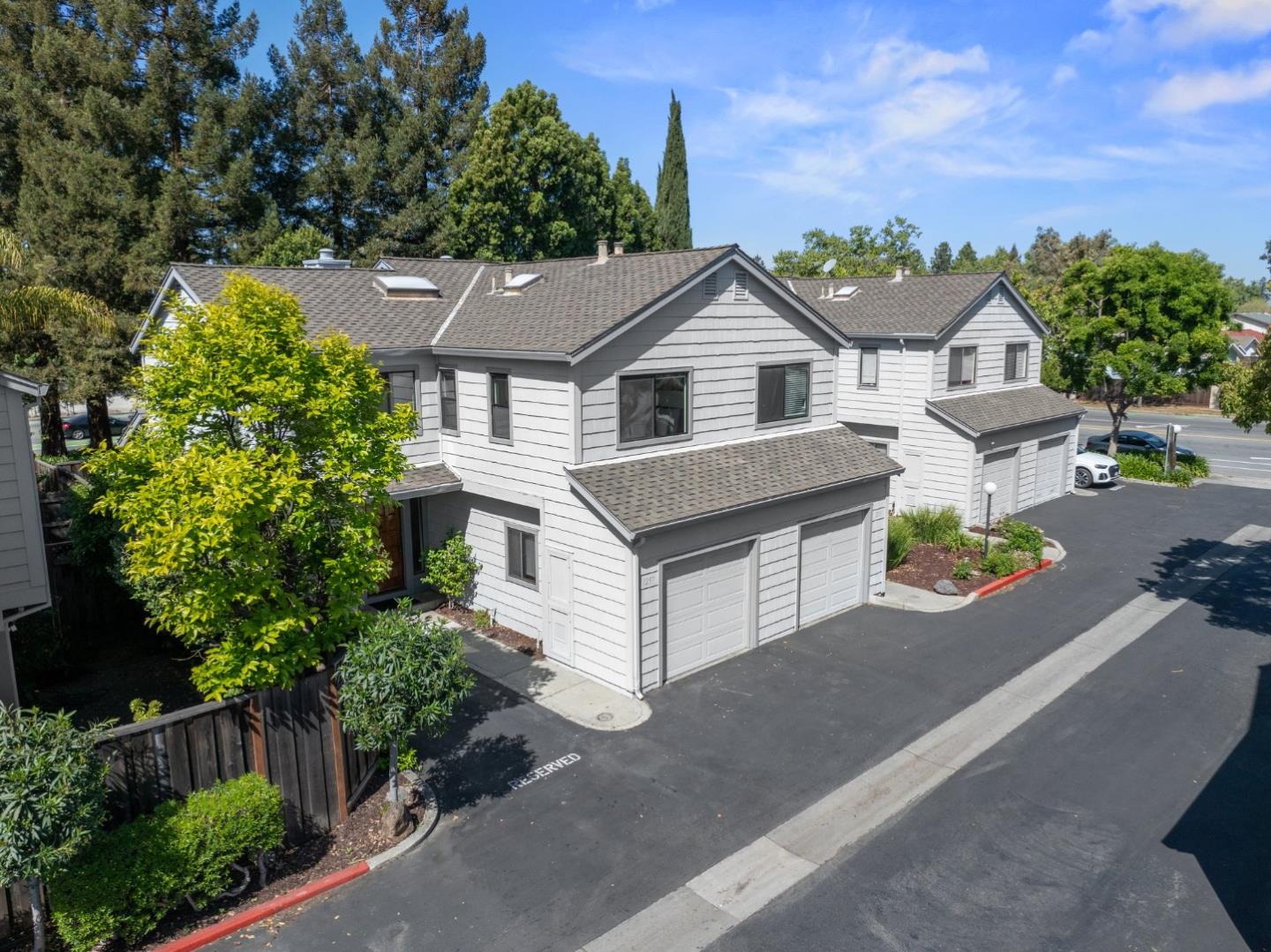 1257 Sierra Village PL