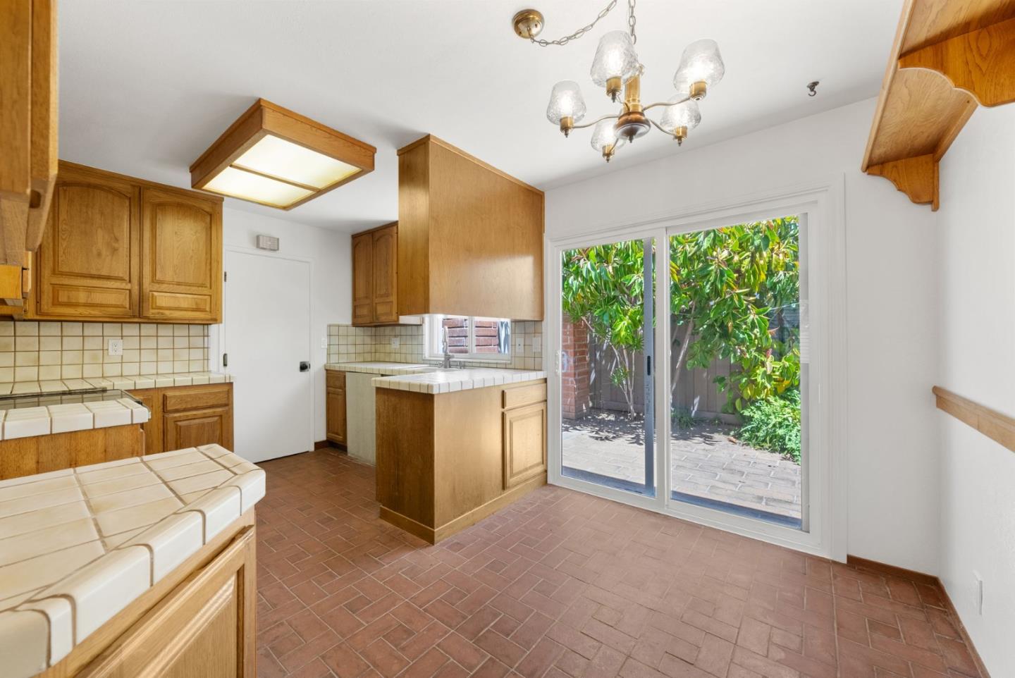 8145 Park Villa CIR