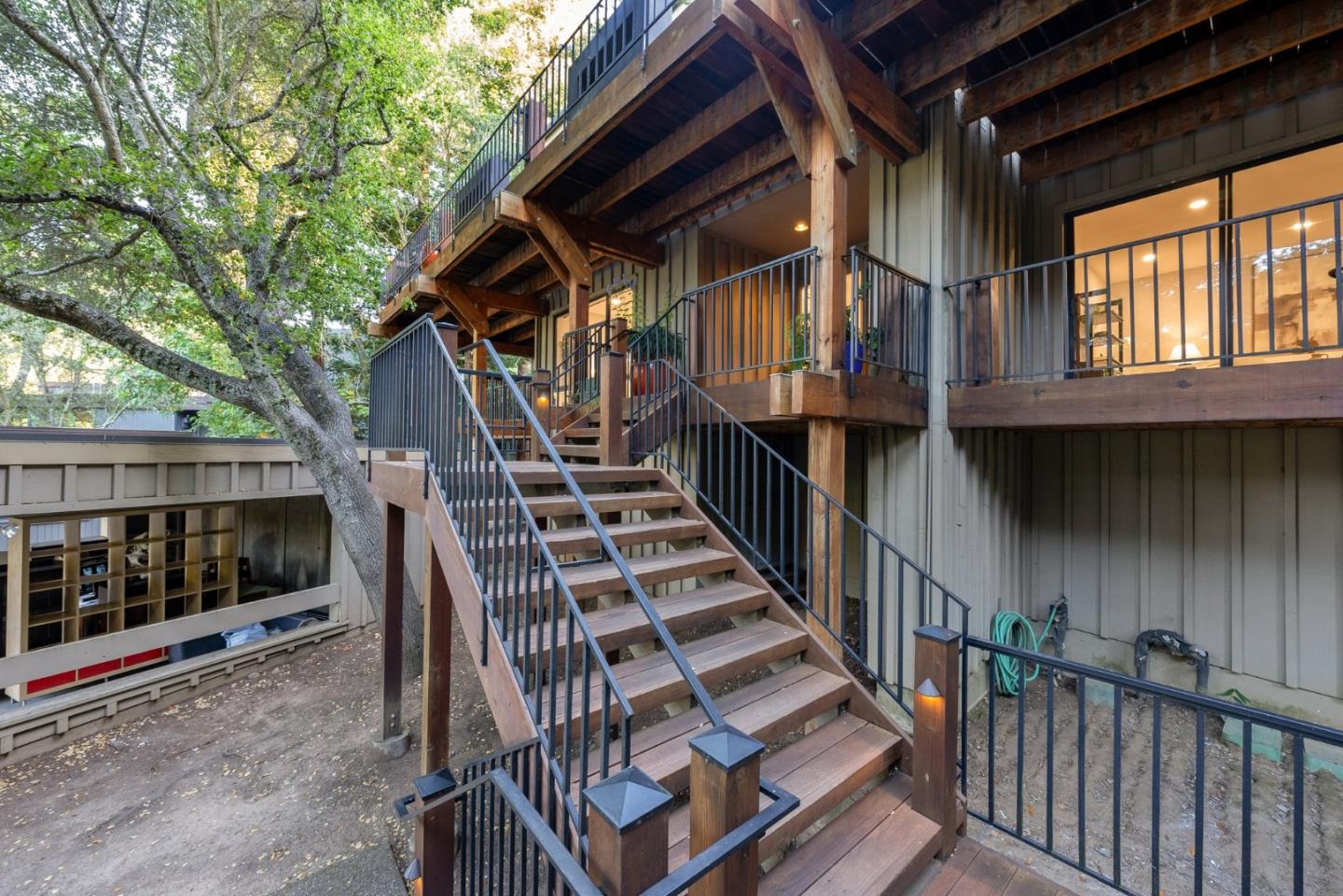 21 Valley Oak Street