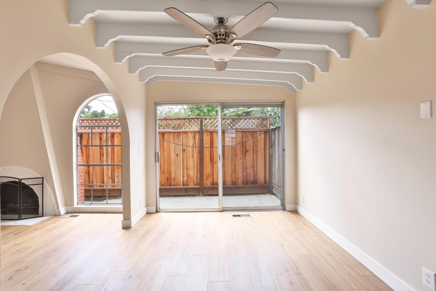 990 Gale Drive