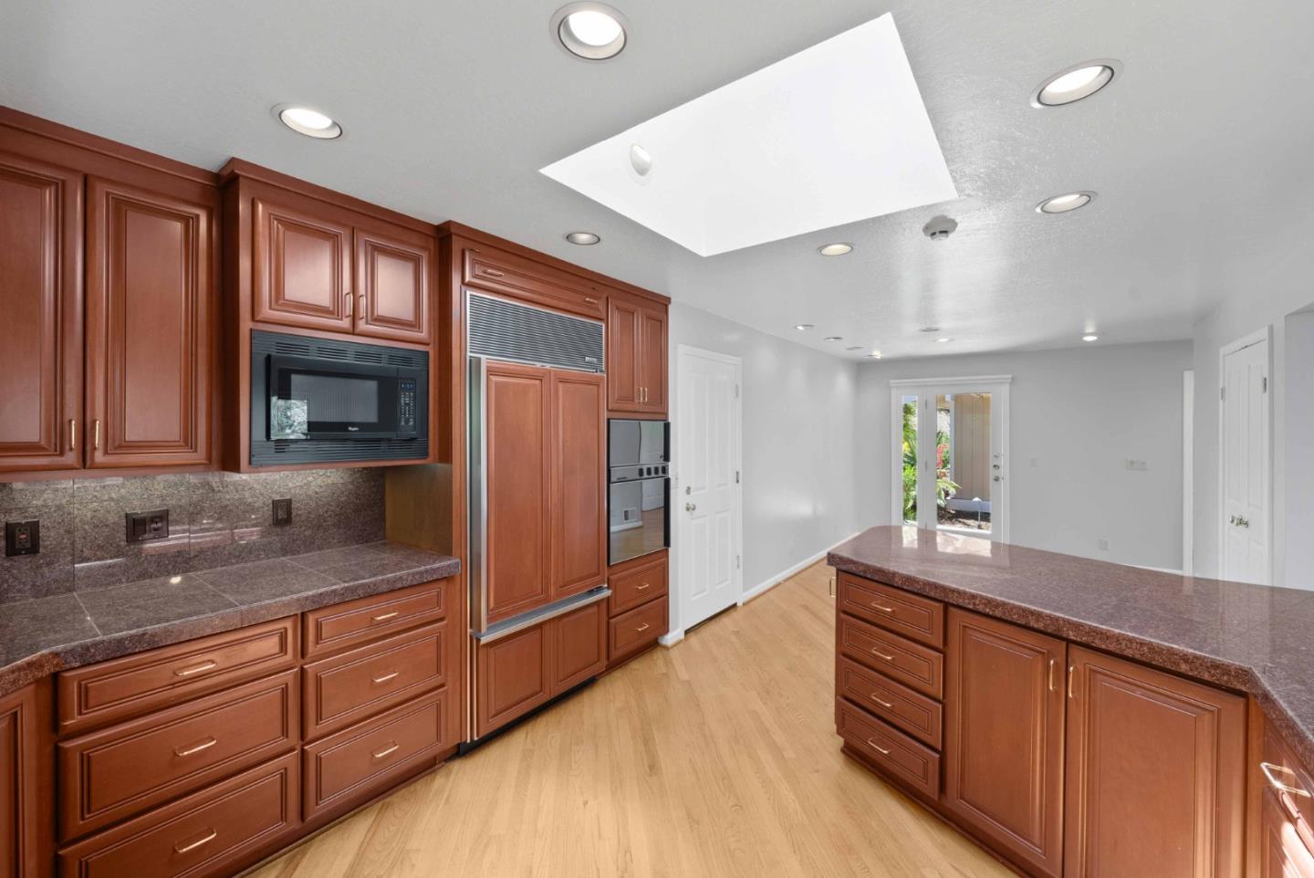 7175 Red Holly Court