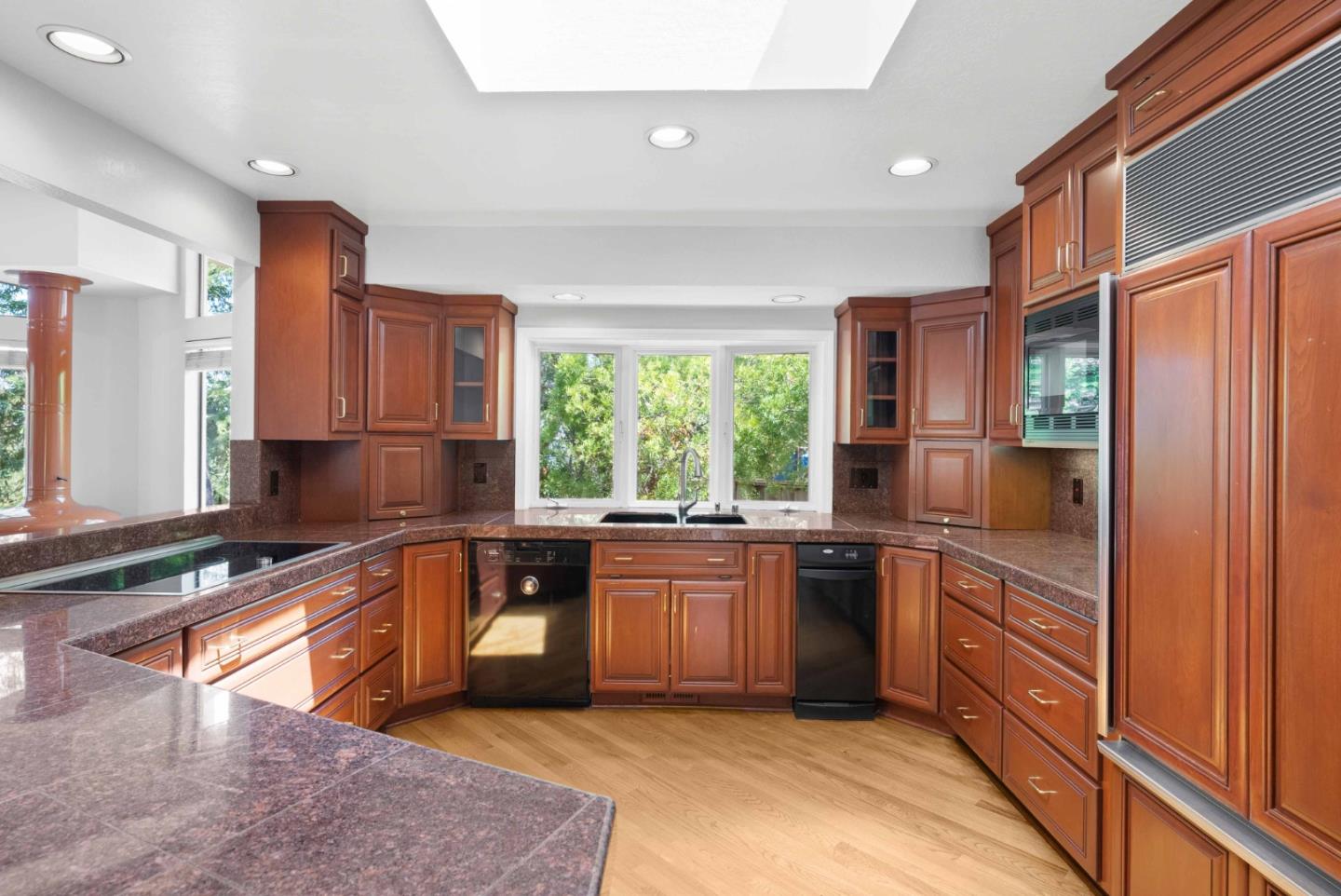 7175 Red Holly Court